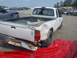 1995 Toyota Tacoma with VIN 4TAUN53B2SZ019575, listed as a IAAI auction lot 42100951 with 270,058 mi miles and . Bid and sale history available at DreamBid. Image 4.