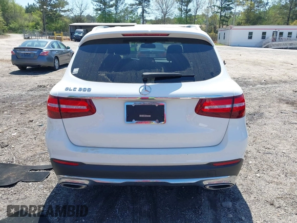 2019 Mercedes-Benz GLC 300 z VIN WDC0G4JB8KF594043, wystawiony jako IAAI lot #41999378 z przebiegiem 65 273 mil mil oraz . Historia ofert i sprzedaży dostępna na DreamBid. Obrazek 17.