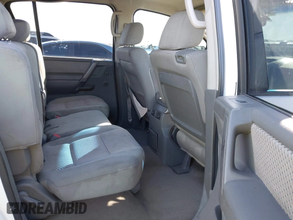 2006 Nissan Armada LE z VIN 5N1AA08B36N729317, wystawiony jako IAAI lot #41228460 z przebiegiem 211 711 mil mil oraz . Historia ofert i sprzedaży dostępna na DreamBid. Obrazek 8.