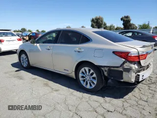 2013 Lexus ES 300h with VIN JTHBW1GG1D2011128, listed as a Copart auction lot 58246565 with 128,242 mi miles and Salvage title. Bid and sale history available at DreamBid. Image 2.
