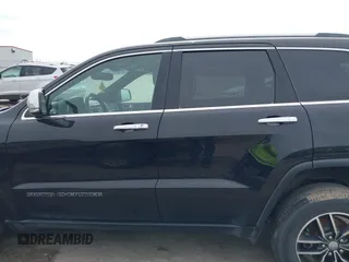 2018 Jeep Grand Cherokee Limited with VIN 1C4RJFBG8JC389892, listed as a IAAI auction lot 41824704 with 40,516 mi miles and . Bid and sale history available at DreamBid. Image 15.