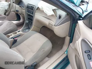 2003 Ford Mustang Standard с VIN 1FAFP40403F357007, выставлен на аукционе IAAI как лот 42372835 с пробегом 165 641 миль миль и . История ставок и продаж доступна на DreamBid. Изображение 5.