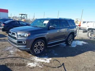 2018 Toyota 4Runner SR5 with VIN JTEBU5JR7J5543336, listed as a IAAI auction lot 41028397 with 157,997 mi miles and . Bid and sale history available at carsss.com. Image 20.