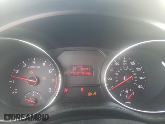 2016 Kia Sedona LX with VIN KNDMB5C10G6131899, listed as a Copart auction lot 66399864 with 121,993 mi miles and Salvage Title. Bid and sale history available at carsss.com. Image 9.
