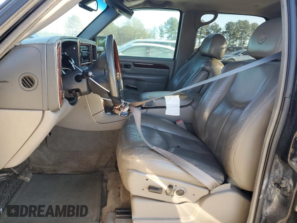 2003 Cadillac Escalade EXT z VIN 3GYEK63N03G181153, wystawiony jako Copart lot #44032465 z przebiegiem 211 093 mil mil oraz Tytuł czysty. Historia ofert i sprzedaży dostępna na DreamBid. Obrazek 7.