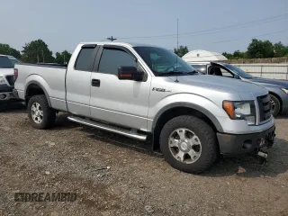 2010 Ford F-150 XL z VIN 1FTEX1EW8AFD60068, wystawiony jako Copart lot #60748165 z przebiegiem 161 662 mil mil oraz Czysty tytuł • Clean title. Historia ofert i sprzedaży dostępna na DreamBid. Obrazek 4.
