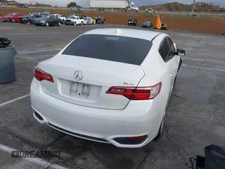 2017 Acura ILX Premium z VIN 19UDE2F73HA002562, wystawiony jako IAAI lot #41774586 z przebiegiem 147 303 mil mil oraz . Historia ofert i sprzedaży dostępna na DreamBid. Obrazek 4.