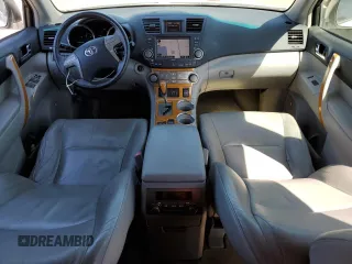 2008 Toyota Highlander Hybrid Limited with VIN JTEEW44A582020867, listed as a Copart auction lot 69971894 with 180,182 mi miles and Salvage Title. Bid and sale history available at carsss.com. Image 8.