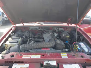 1997 Ford Ranger XLT with VIN 1FTCR15XXVTA14735, listed as a IAAI auction lot 42113672 with 114,939 mi miles. Bid and sale history available at carsss.com. Image 10.