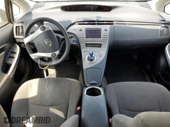 2012 Toyota Prius One z VIN JTDKN3DUXC1530371, wystawiony jako Copart lot #60174575 z przebiegiem 140 679 mil mil oraz Szkoda całkowita • Salvage title. Historia ofert i sprzedaży dostępna na DreamBid. Obrazek 8.