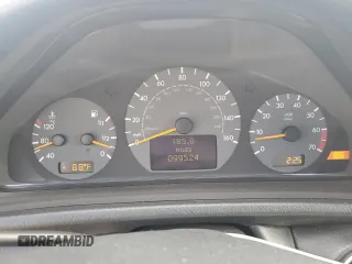2001 Mercedes-Benz CLK 320/430 with VIN WDBLJ70G11F182465, listed as a Copart auction lot 81299454 with 99,524 mi miles and Non Repairable. Bid and sale history available at DreamBid. Image 9.
