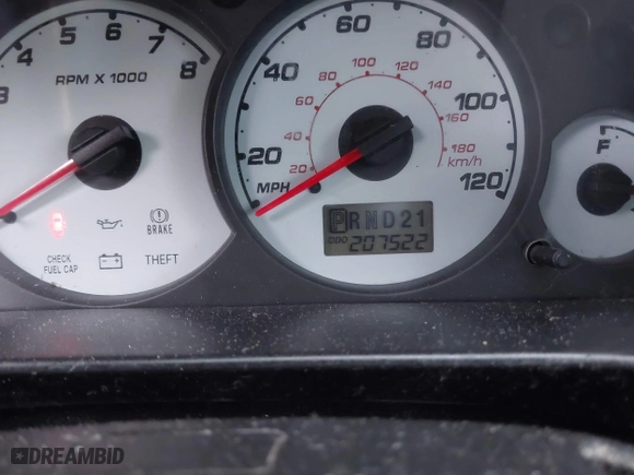 2004 Ford Escape XLT with VIN 1FMYU93134KA37307, listed as a IAAI auction lot 41514916 with 207,522 mi miles. Bid and sale history available at carsss.com. Image 7.