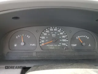 1998 Nissan Frontier XE z VIN 1N6DD21S5WC335549, wystawiony jako Copart lot #61021245 z przebiegiem 310 230 mil mil oraz Czysty tytuł • Clean title. Historia ofert i sprzedaży dostępna na DreamBid. Obrazek 9.
