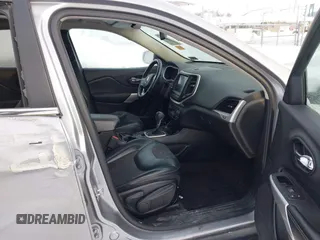 2018 Jeep Cherokee Latitude Plus with VIN 1C4PJMLB1JD502431, listed as a IAAI auction lot 41292612 with 115,839 mi miles and . Bid and sale history available at DreamBid. Image 5.