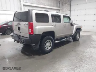 2006 Hummer H3 with VIN 5GTDN136868261615, listed as a IAAI auction lot 41835198 with 79,902 mi miles. Bid and sale history available at carsss.com. Image 4.