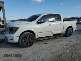 2021 Nissan Titan SV z VIN 1N6AA1EDXMN506587, wystawiony jako Copart lot #85530864 z przebiegiem 94 339 mil mil oraz Szkoda całkowita • Salvage title. Historia ofert i sprzedaży dostępna na DreamBid. Obrazek 1.