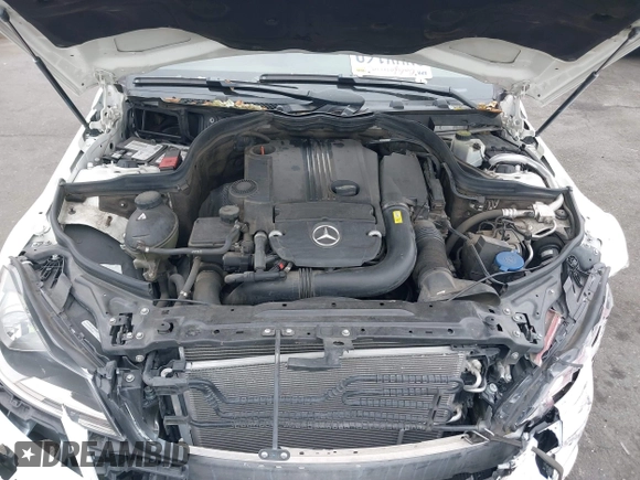 2014 Mercedes-Benz C 250 с VIN WDDGJ4HB8EG289464, выставлен на аукционе IAAI как лот 42349250 с пробегом 104 818 миль миль и . История ставок и продаж доступна на DreamBid. Изображение 10.