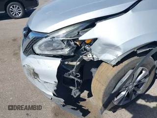 2018 Nissan Murano S with VIN 5N1AZ2MG2JN135283, listed as a IAAI auction lot 41707260 with 137,732 mi miles and . Bid and sale history available at DreamBid. Image 6.
