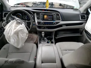 2019 Toyota Highlander Hybrid LE with VIN 5TDBGRFHXKS058784, listed as a Copart auction lot 39106543 with 213,618 mi miles and . Bid and sale history available at DreamBid. Image 8.