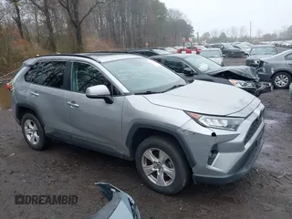 2019 Toyota RAV4 XLE z VIN 2T3P1RFV2KC002870, wystawiony jako IAAI lot #41941103 z przebiegiem 74 863 mil mil oraz . Historia ofert i sprzedaży dostępna na DreamBid. Obrazek 13.