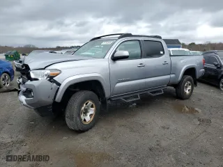 2021 Toyota Tacoma 4WD SR5 with VIN 3TMDZ5BN2MM115778, listed as a Copart auction lot 51144345 with 52,828 mi miles and Salvage Title. Bid and sale history available at carsss.com. Image 1.