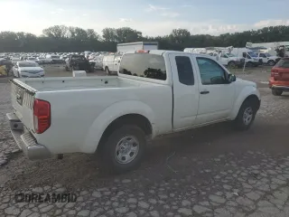 2015 Nissan Frontier S z VIN 1N6BD0CT5FN760145, wystawiony jako Copart lot #62590045 z przebiegiem 186 825 mil mil oraz Czysty tytuł • Clean title. Historia ofert i sprzedaży dostępna na DreamBid. Obrazek 3.