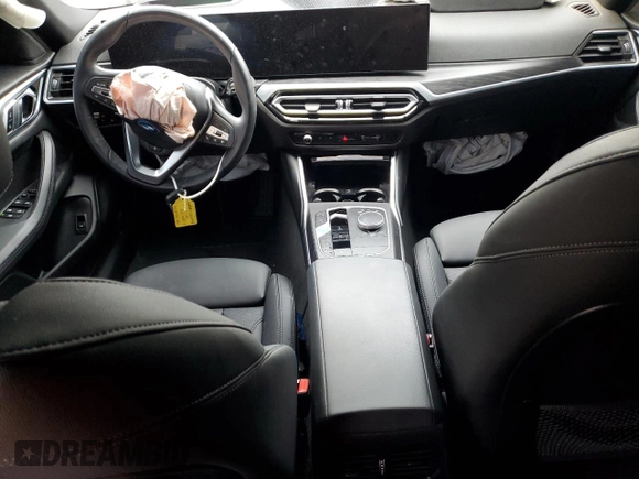 2024 BMW i4 eDrive35 z VIN WBY43AW07RFS38250, wystawiony jako Copart lot #44953225 z przebiegiem 11 567 mil mil oraz Szkoda całkowita • Salvage title. Historia ofert i sprzedaży dostępna na DreamBid. Obrazek 8.