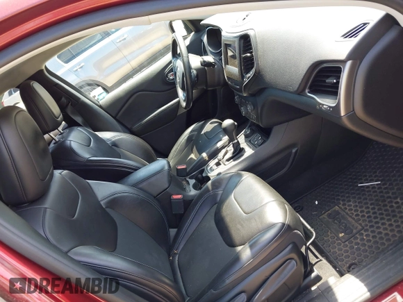 2020 Jeep Cherokee Altitude с VIN 1C4PJMLX2LD523285, выставлен на аукционе IAAI как лот 42235094 с пробегом 86 356 миль миль и . История ставок и продаж доступна на DreamBid. Изображение 5.