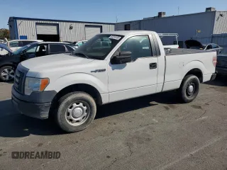 2011 Ford F-150 XL с VIN 1FTMF1CF2BFC77724, выставлен на аукционе Copart как лот 62219105 с пробегом 268 043 миль миль и Чистый • Clean title. История ставок и продаж доступна на DreamBid. Изображение 1.