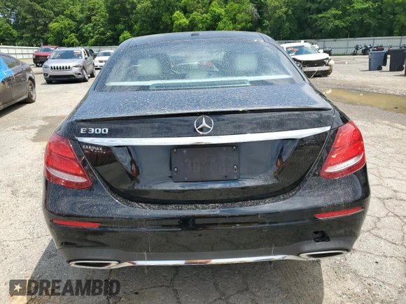 2017 Mercedes-Benz E 300 Luxury with VIN WDDZF4JB9HA054468, listed as a Copart auction lot 55633075 with 90,861 mi miles and Salvage Title. Bid and sale history available at DreamBid. Image 6.