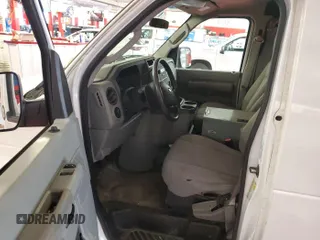 2009 Ford Econoline Cargo z VIN 1FTNE24L79DA83987, wystawiony jako IAAI lot #42484076 z przebiegiem 137 361 mil mil oraz . Historia ofert i sprzedaży dostępna na DreamBid. Obrazek 12.