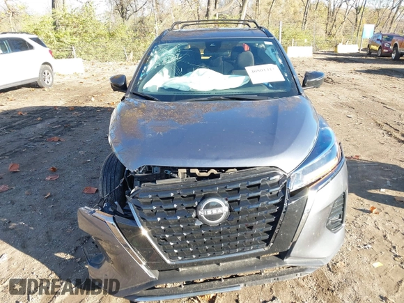 2023 Nissan Kicks SR with VIN 3N1CP5DV8PL563194, listed as a IAAI auction lot 40801411 with 15,016 mi miles and . Bid and sale history available at carsss.com. Image 13.