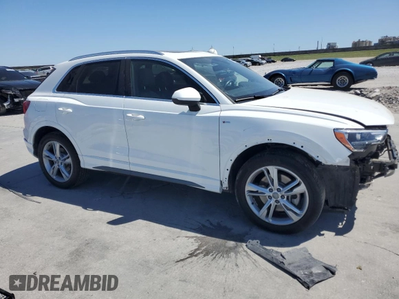 2020 Audi Q3 S line Premium with VIN WA1DECF36L1016976, listed as a Copart auction lot 49658255 with 15,404 mi miles and Salvage Title. Bid and sale history available at carsss.com. Image 4.