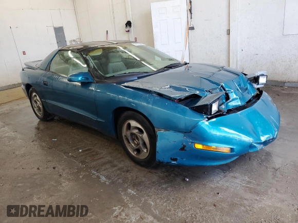 1995 Pontiac Firebird Firebird with VIN 2G2FS22S7S2240523, listed as a Copart auction lot 57970545 with 119,682 mi miles and Salvage title. Bid and sale history available at DreamBid. Image 4.