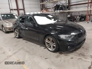 2013 BMW 3 Series 328i xDrive with VIN WBA3B5C56DF594332, listed as a IAAI auction lot 41863422 with 88,772 mi miles. Bid and sale history available at carsss.com. Image 1.