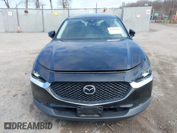 2021 Mazda CX-30 S with VIN 3MVDMBAL5MM214185, listed as a IAAI auction lot 41800888 with 33,267 mi miles and . Bid and sale history available at carsss.com. Image 12.