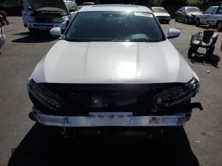2018 Honda Accord Touring with VIN 1HGCV1F9XJA018710, listed as a Copart auction lot 56143685 with 146,625 mi miles and Salvage title. Bid and sale history available at DreamBid. Image 5.