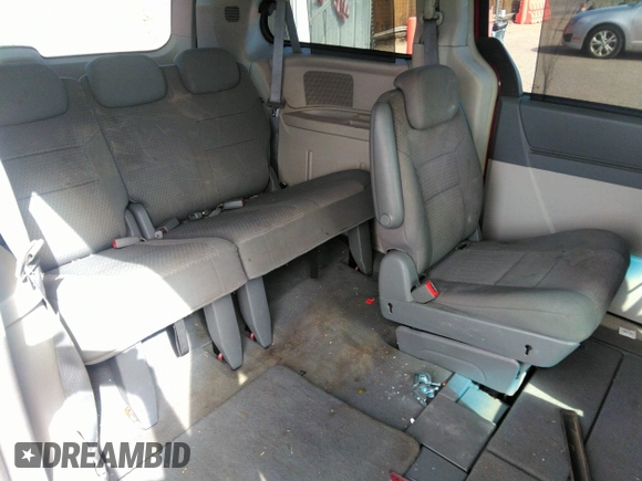 2008 Chrysler Town & Country Touring with VIN 2A8HR54P08R115219, listed as a IAAI auction lot 41785483 with 192,735 mi miles. Bid and sale history available at carsss.com. Image 8.
