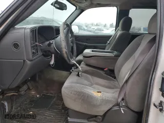 2004 Chevrolet Silverado 1500 LS with VIN 2GCEK19V441100438, listed as a Copart auction lot 45214535 with 231,075 mi miles and Salvage Title. Bid and sale history available at carsss.com. Image 7.