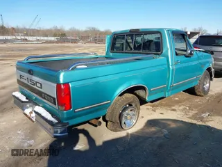 1994 Ford F-150 with VIN 1FTDF15Y9RNB04748, listed as a IAAI auction lot 41620715 with 1 mi miles. Bid and sale history available at carsss.com. Image 4.