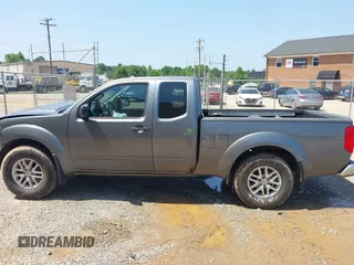 2016 Nissan Frontier SV z VIN 1N6AD0CW0GN760285, wystawiony jako IAAI lot #42434781 z przebiegiem 52 864 mil mil oraz . Historia ofert i sprzedaży dostępna na DreamBid. Obrazek 14.
