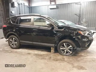 2016 Toyota RAV4 XLE z VIN 2T3RFREV5GW450313, wystawiony jako IAAI lot #42341363 z przebiegiem 68 761 mil mil oraz . Historia ofert i sprzedaży dostępna na DreamBid. Obrazek 6.