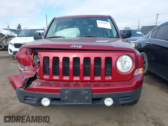 2016 Jeep Patriot Latitude with VIN 1C4NJPFB0GD582527, listed as a IAAI auction lot 41494076 with 166,263 mi miles and . Bid and sale history available at DreamBid. Image 12.