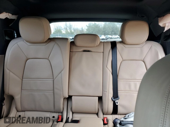 2021 Porsche Cayenne E-Hybrid with VIN WP1AE2AY2MDA24237, listed as a Copart auction lot 84265914 with 41,987 mi miles and Salvage title. Bid and sale history available at DreamBid. Image 10.