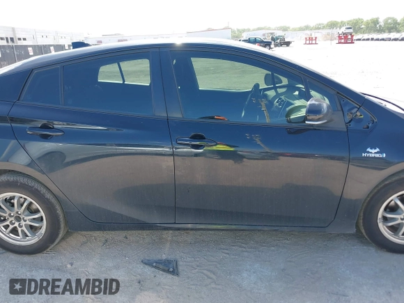 2020 Toyota Prius L Eco с VIN JTDKARFU7L3111264, выставлен на аукционе IAAI как лот 42840874 с пробегом 200 931 миль миль и . История ставок и продаж доступна на DreamBid. Изображение 13.