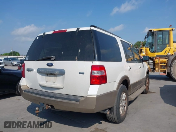 2012 Ford Expedition XLT with VIN 1FMJU1H56CEF33312, listed as a IAAI auction lot 42040456 with 154,040 mi miles and . Bid and sale history available at DreamBid. Image 4.