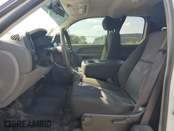 2011 Chevrolet Silverado 1500 Work Truck with VIN 1GCRCPEAXBZ221256, listed as a Copart auction lot 73575274 with 137,583 mi miles and Salvage Title. Bid and sale history available at DreamBid. Image 7.