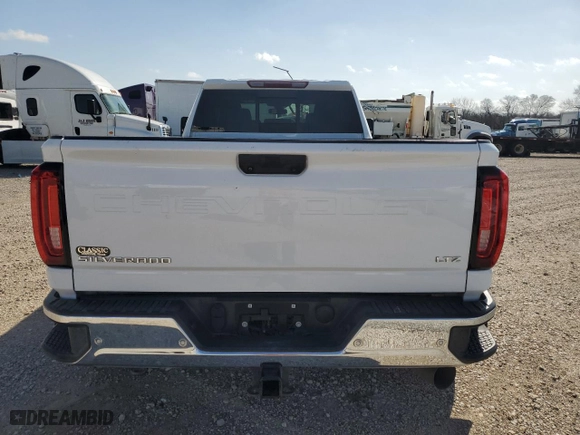 2022 Chevrolet Silverado 3500HD LTZ with VIN 1GC4YUEYXNF222193, listed as a Copart auction lot 49034305 with 84,548 mi miles and Salvage Title. Bid and sale history available at carsss.com. Image 6.