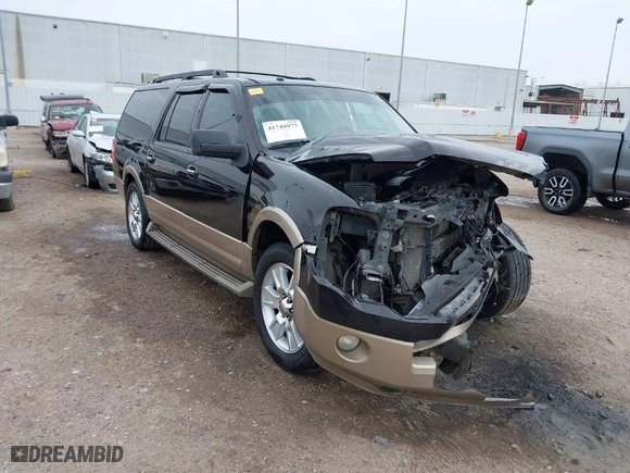 2014 Ford Expedition EL XLT with VIN 1FMJK1H55EEF13111, listed as a IAAI auction lot 41748977 with 261,286 mi miles. Bid and sale history available at carsss.com. Image 1.