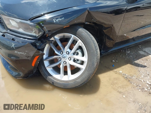 2023 Dodge Durango GT z VIN 1C4RDJDG0PC597135, wystawiony jako IAAI lot #42376422 z przebiegiem Nie podano mil oraz . Historia ofert i sprzedaży dostępna na DreamBid. Obrazek 6.